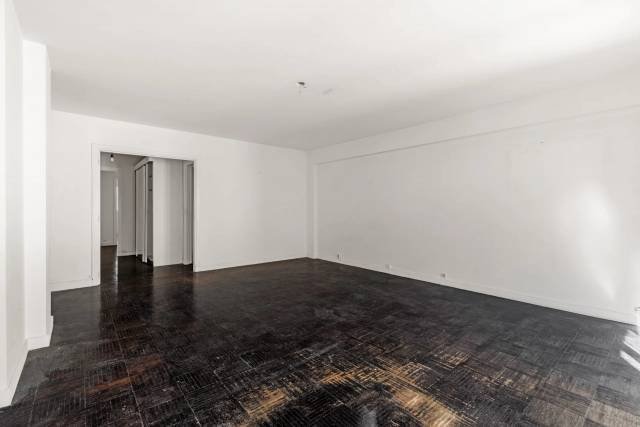 Apartment in Porte Dauphine, Paris 16e Arrondissement, Paris 4 - 18864192