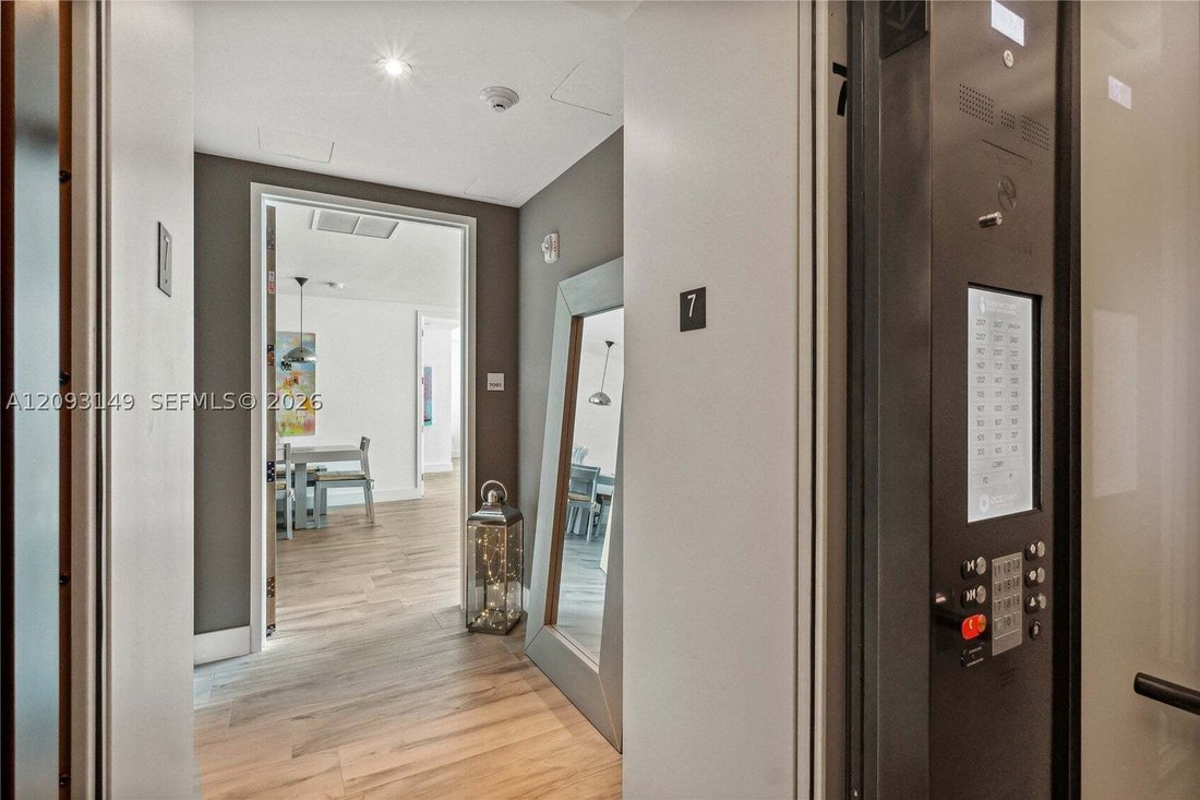 Condo in Bal Harbour, Florida, United States 2 - 18928588