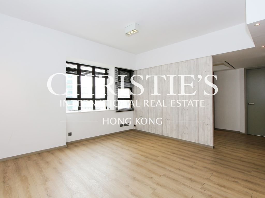 Apartment in Hong Kong, Hong Kong 2 - 18929800
