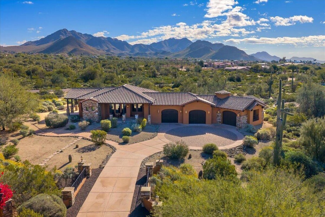 Scottsdale, Arizona, United States 5 - 18929483