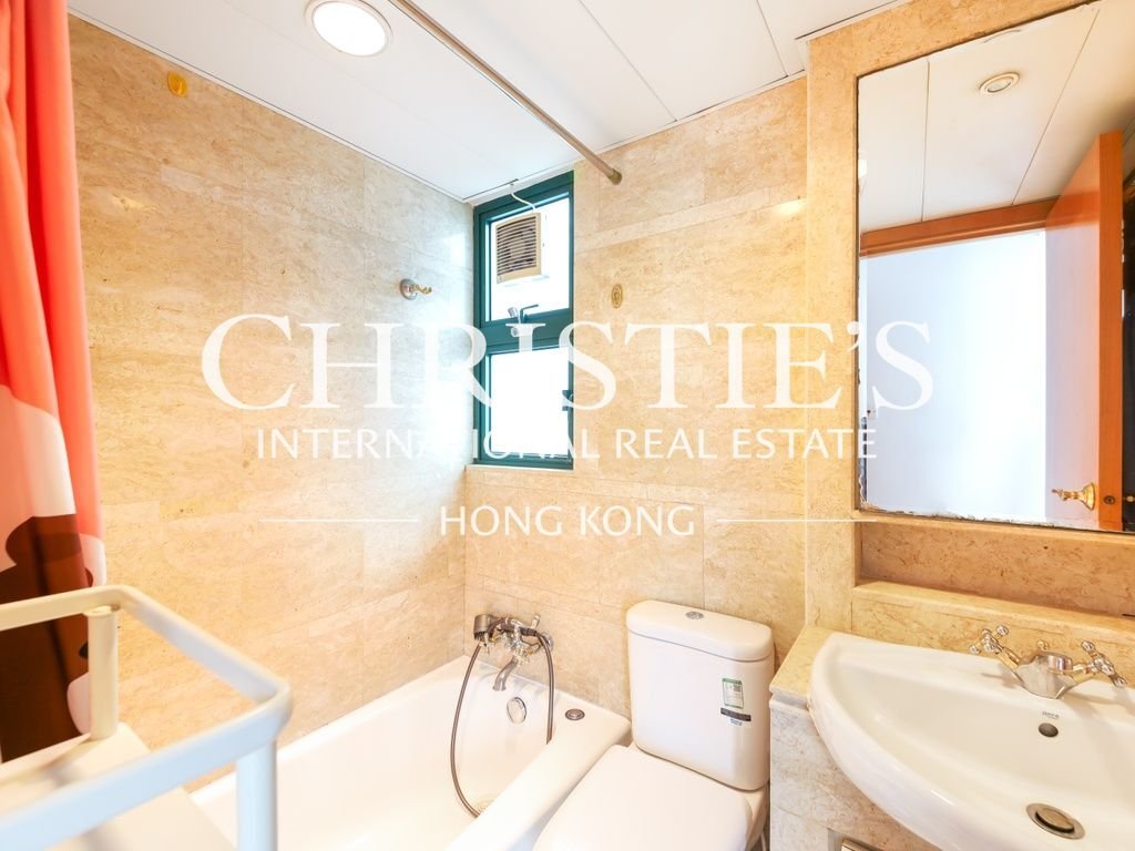 Apartment in Hong Kong, Hong Kong 5 - 18929804