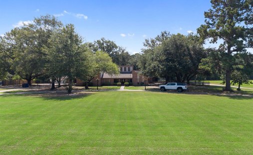 House in Trinity, Texas, United States 1