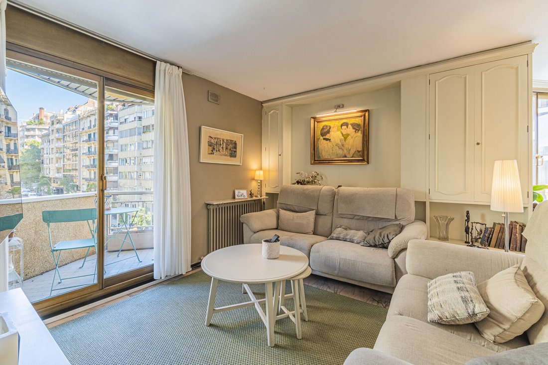 Apartment in Sarrià-Sant Gervasi, Barcelona, Spain 3 - 18929481