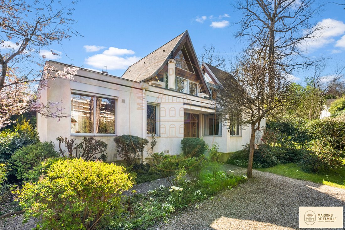 Villa in Jonchere-Malmaison-Saint Cucufa, Rueil-Malmaison, France 1 - 18929625