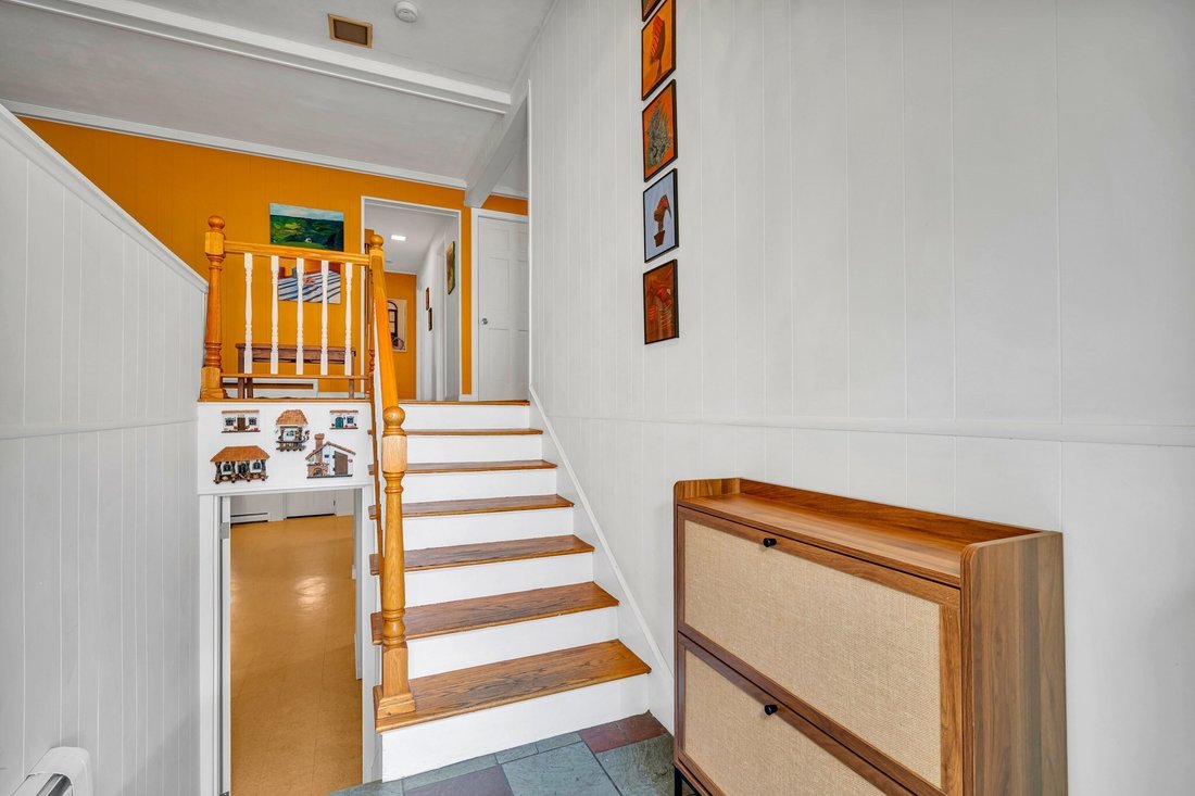 House in Malden, Massachusetts, United States 4 - 18928702