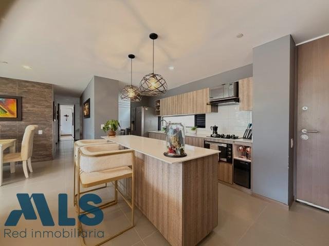 Apartment in Envigado, Antioquia, Colombia 3 - 18928846