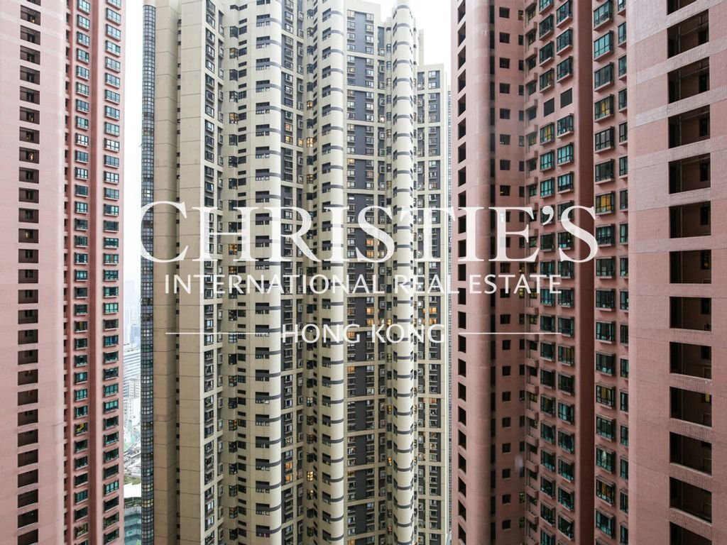 Apartment in Hong Kong, Hong Kong 1 - 18929796