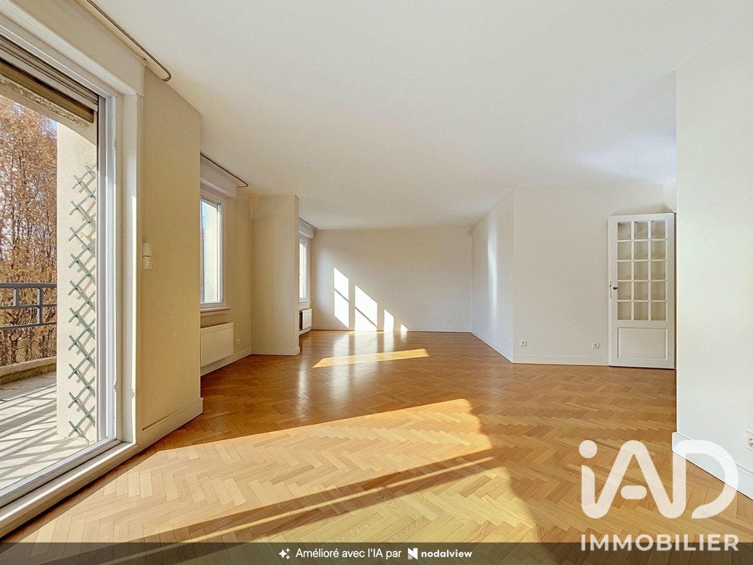 Apartment in Souvenir Français, La Garenne-Colombes, France 3 - 18930061