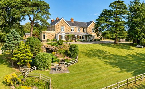 House in High Bickington, England 1