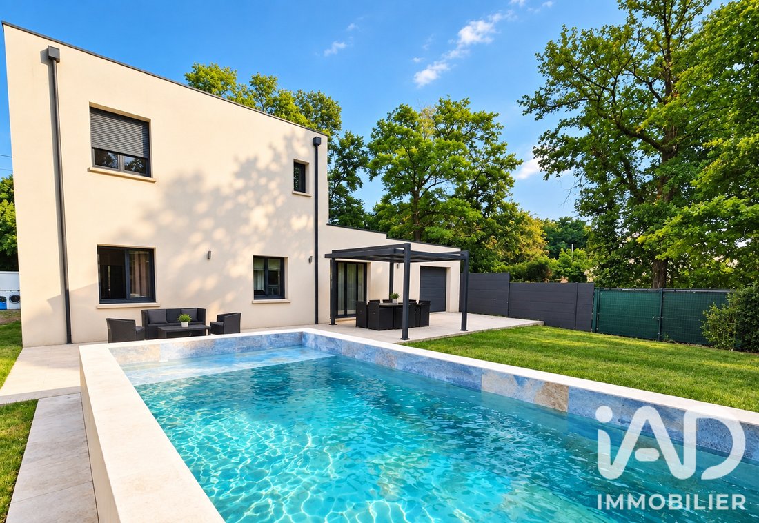 House in Germigny-l'Eveque, Ile-de-France, France 1 - 18560047