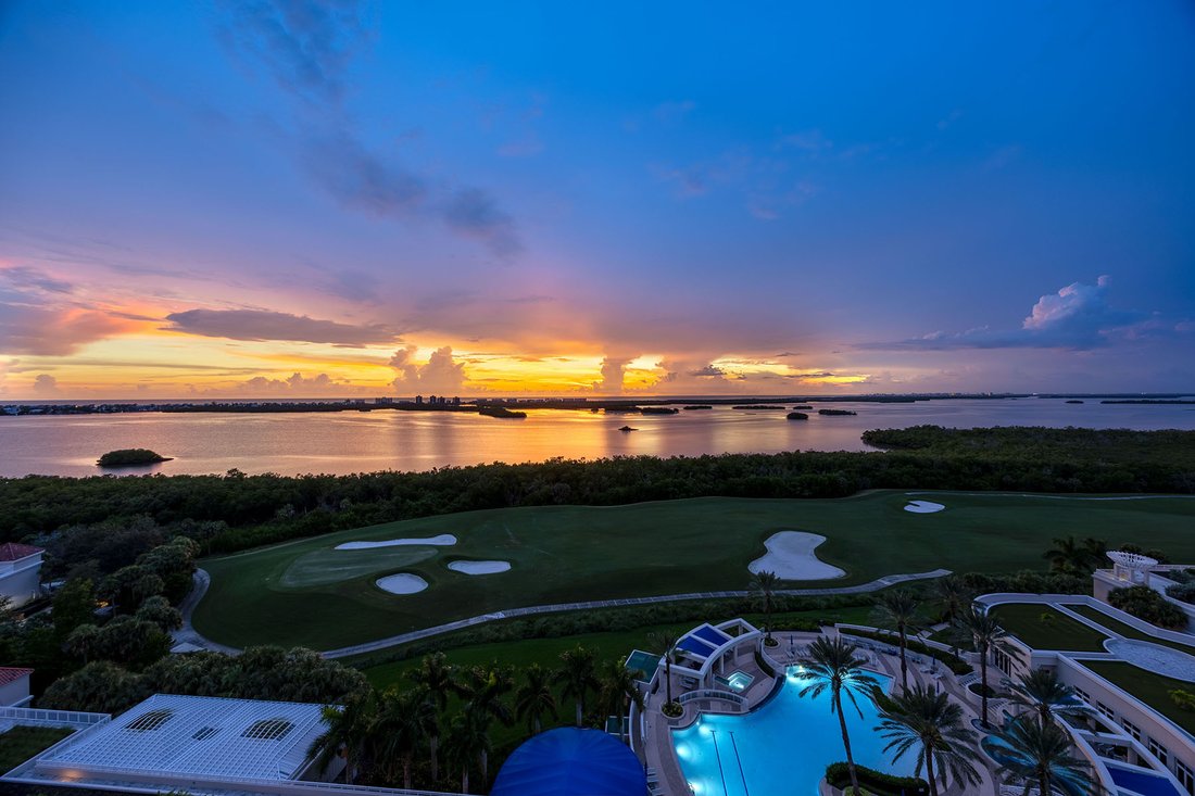 Condo in Bonita Springs, Florida, United States 5 - 18929480