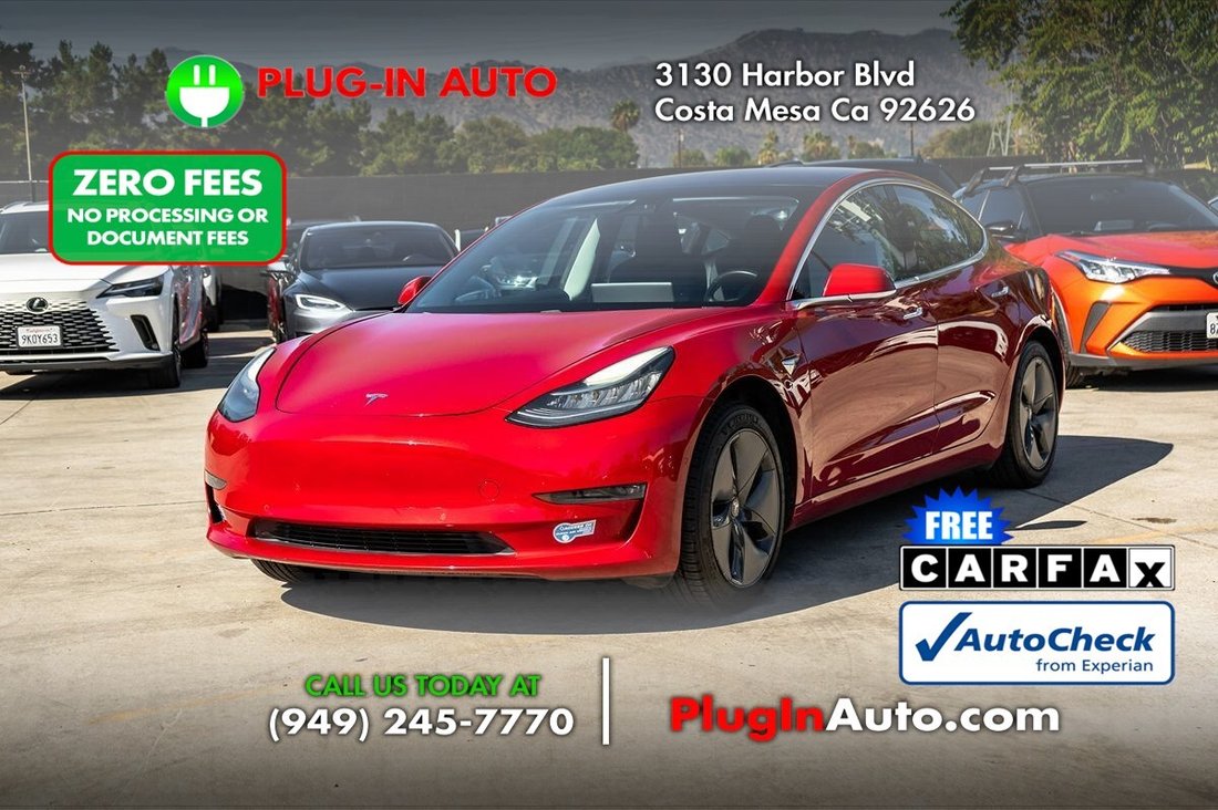 Sedan in Costa Mesa, CA, United States 1 - 18929032