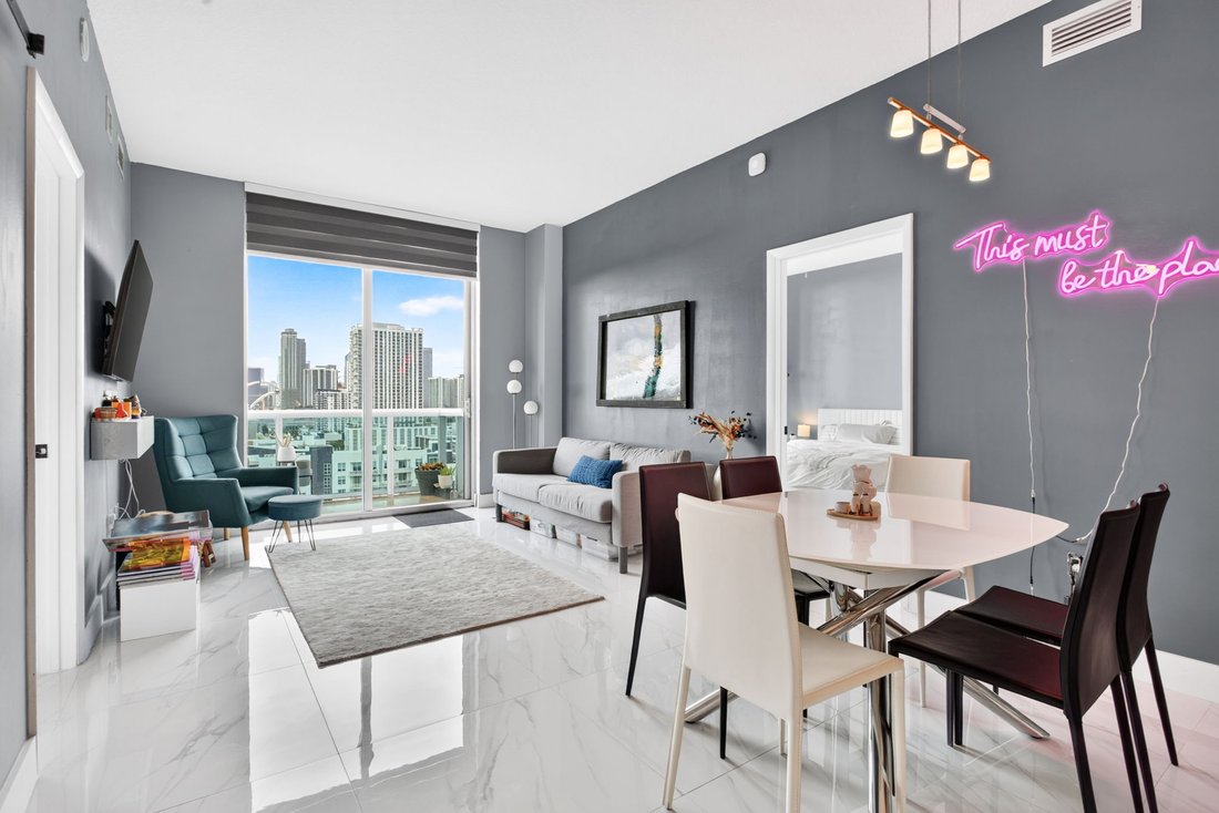 Condo in Miami, Florida, United States 2 - 18929475