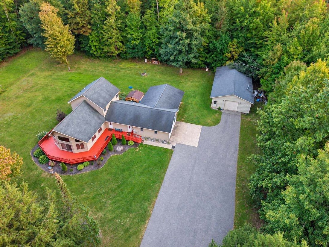House in Cadillac, Michigan, United States 2 - 18928675