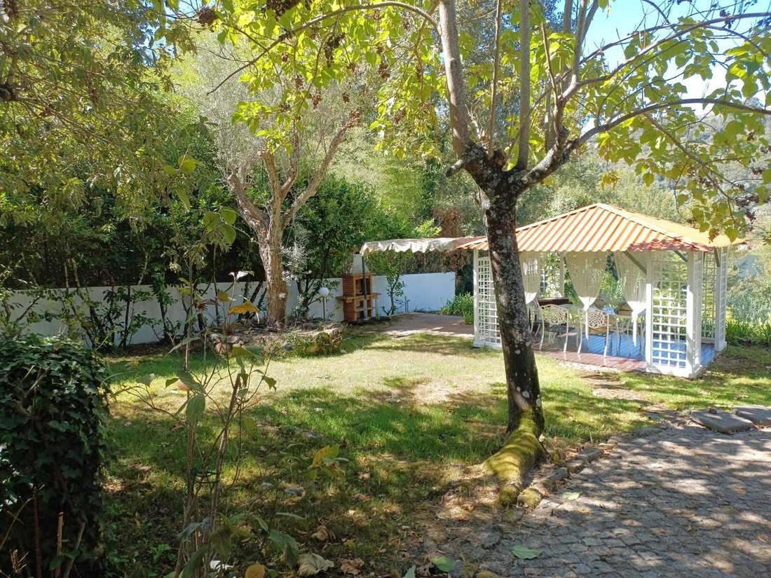 Finca in Vila Boa do Bispo, Porto District, Portugal 4 - 18929200
