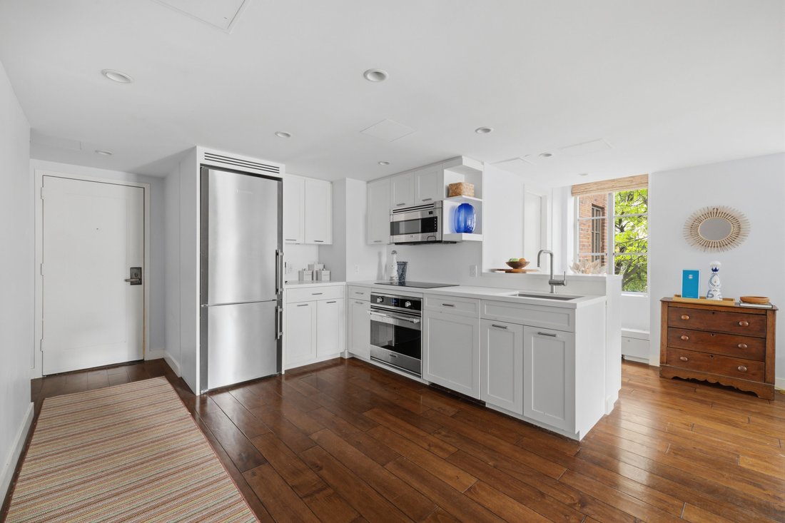 Condo in New York, New York, United States 4 - 18929451