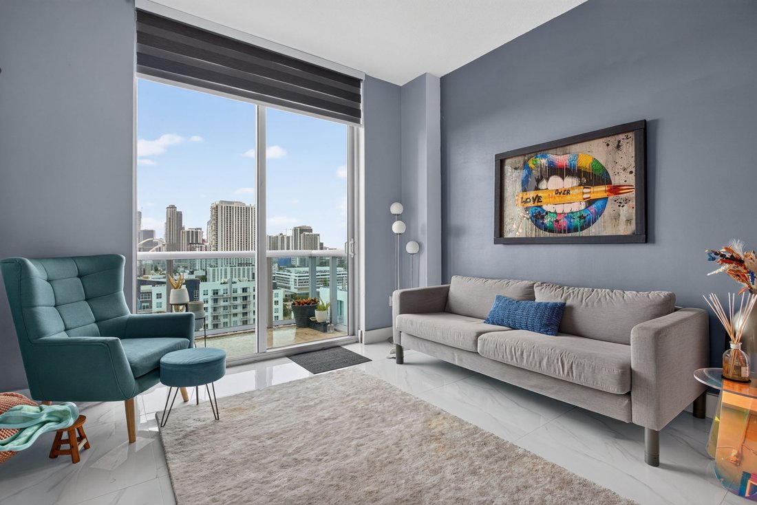 Condo in Miami, Florida, United States 1 - 18929475