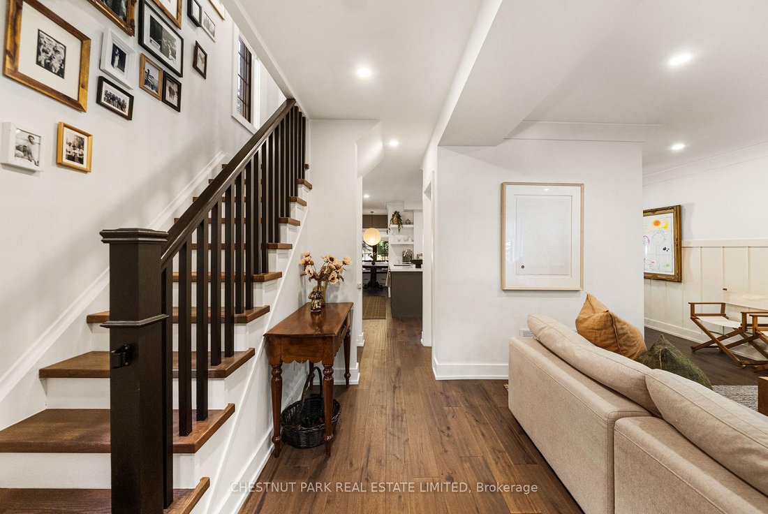 House in Toronto, Ontario, Canada 4 - 18929805