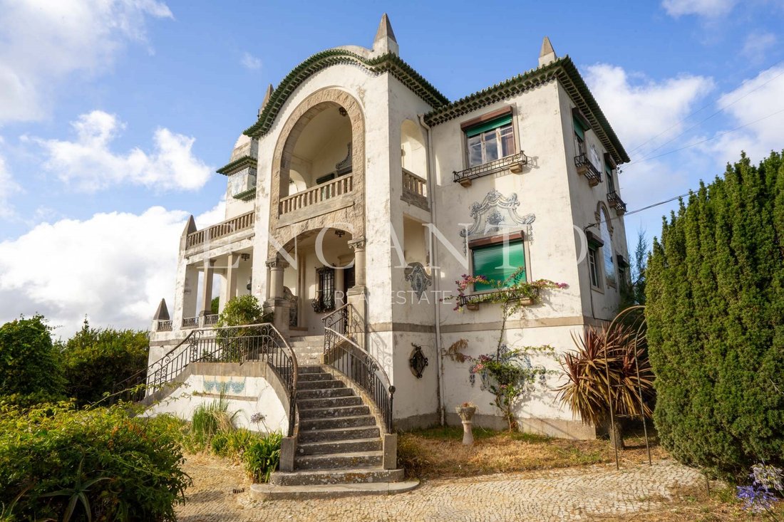 Chateau in Sintra, Lisbon, Portugal 5 - 18929213