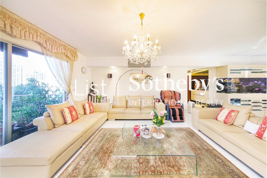 Apartment in Mid-Levels West, Hong Kong 4 - 18929509