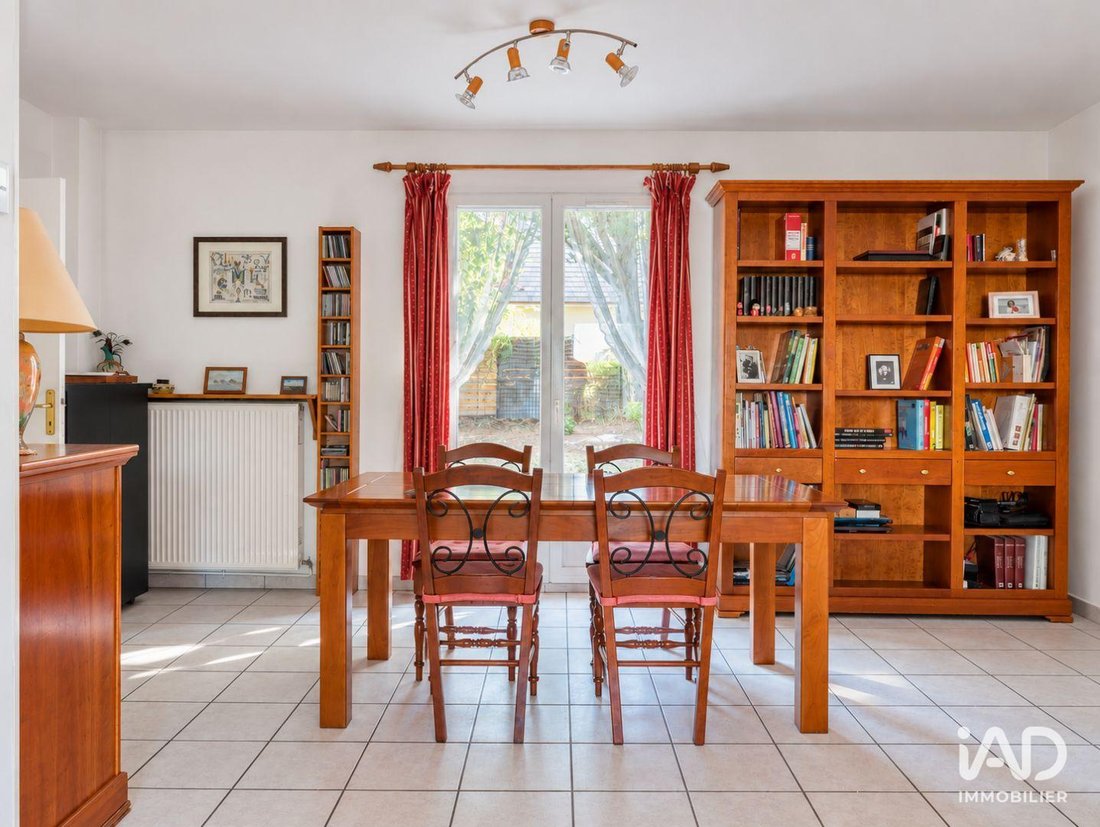 House in Centre Ville Sud Ouest, Bussy-Saint-Georges, France 3 - 18930029