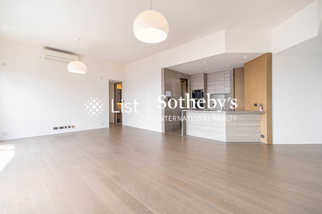 Apartment in Mid-Levels West, Hong Kong 4 - 18929459
