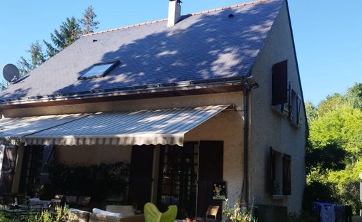 House in La Chapelle-sur-Erdre, Pays de la Loire, France 1