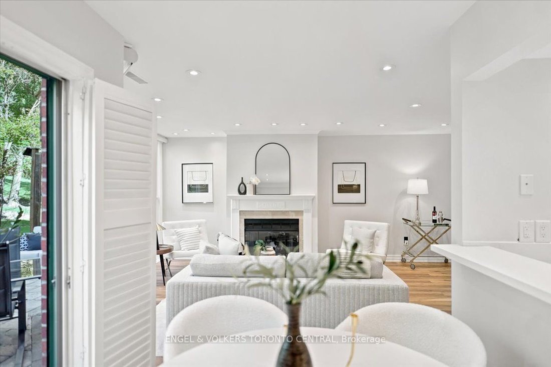 House in Vaughan, Ontario, Canada 3 - 18928794