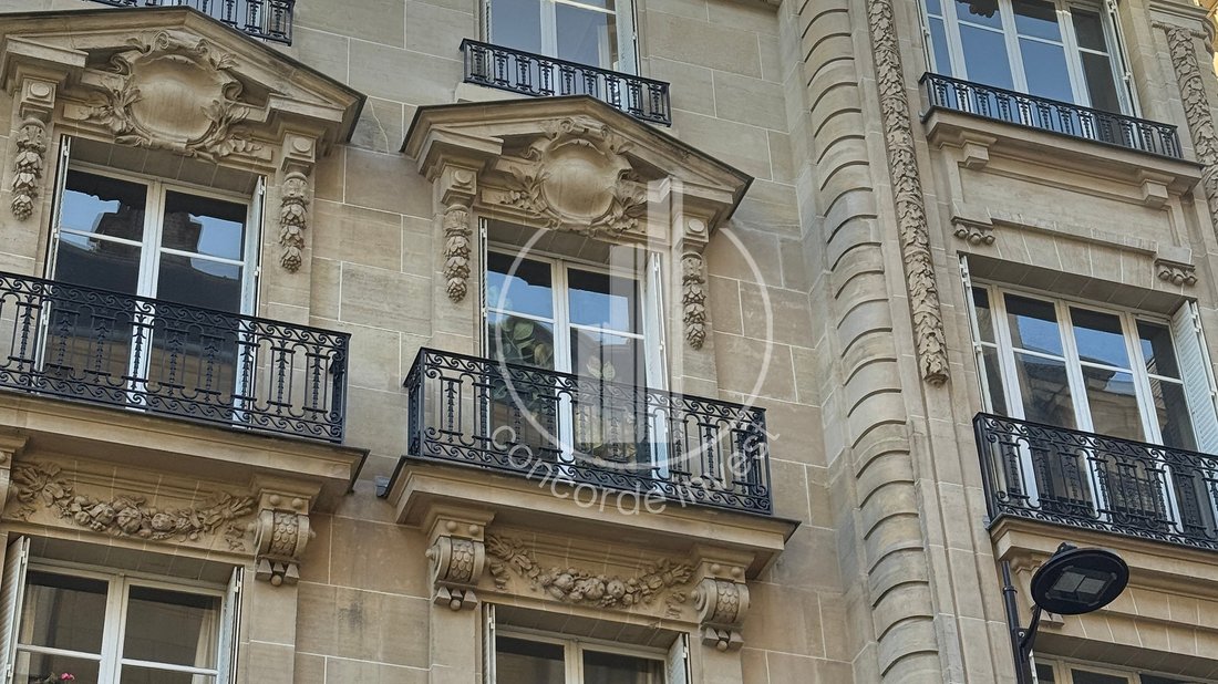 Apartment in Pereire-Malesherbes, Paris 17e Arrondissement, Paris 5 - 18929219