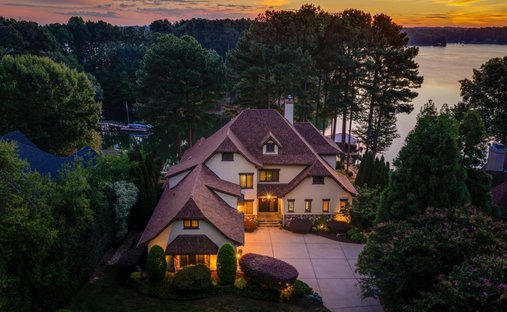 House in Lake Norman of Catawba, North Carolina, United States 1