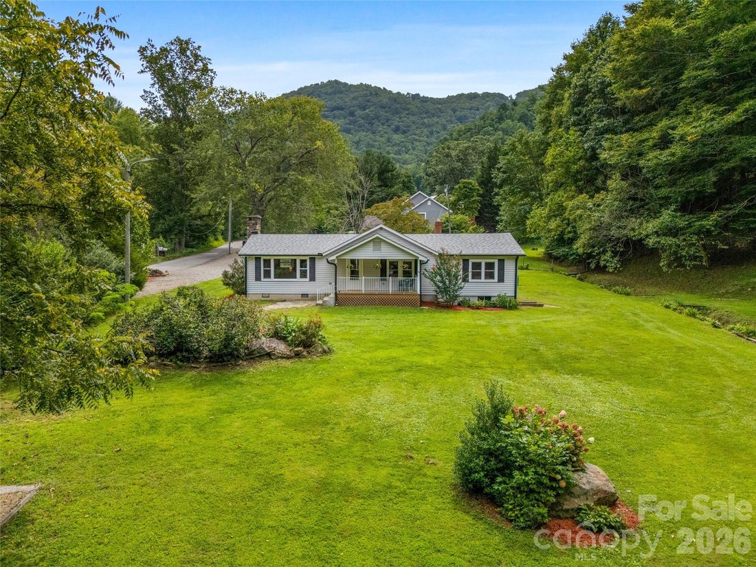 House in Asheville, North Carolina, United States 1 - 18929700
