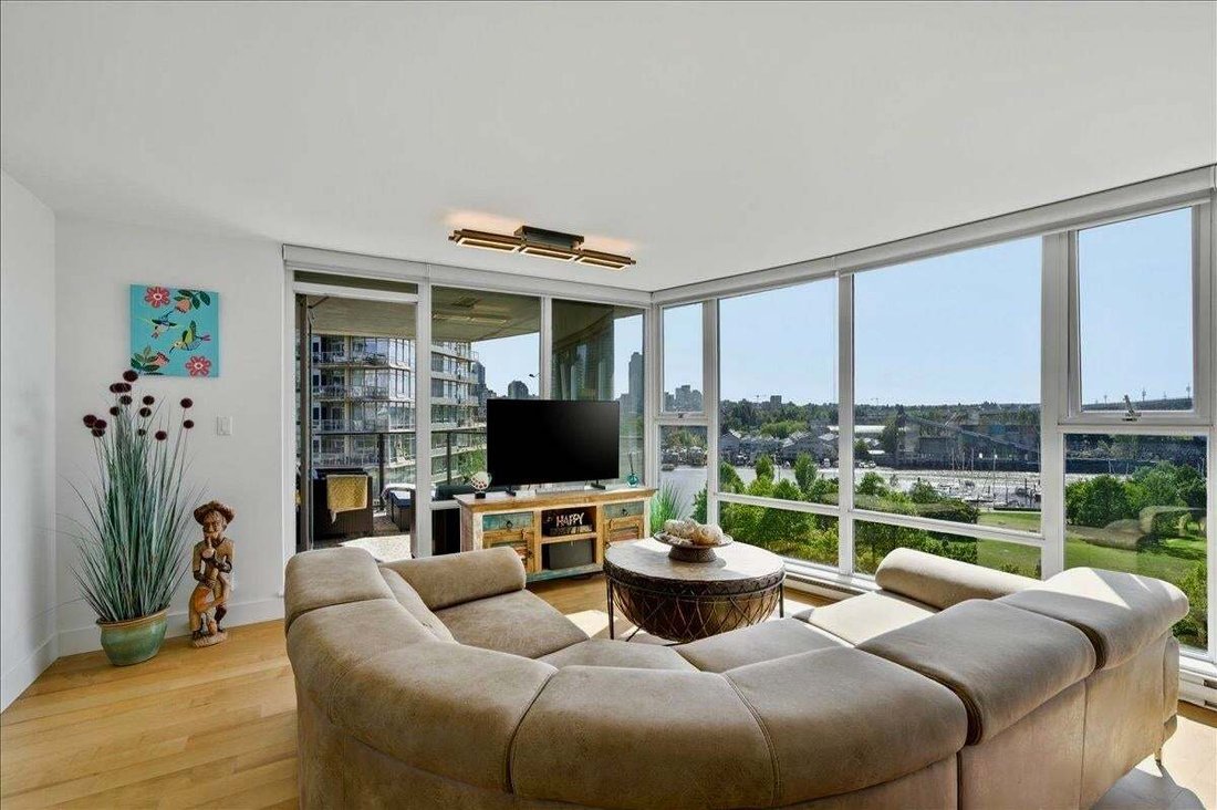 Condo in Vancouver, British Columbia, Canada 3 - 18928831