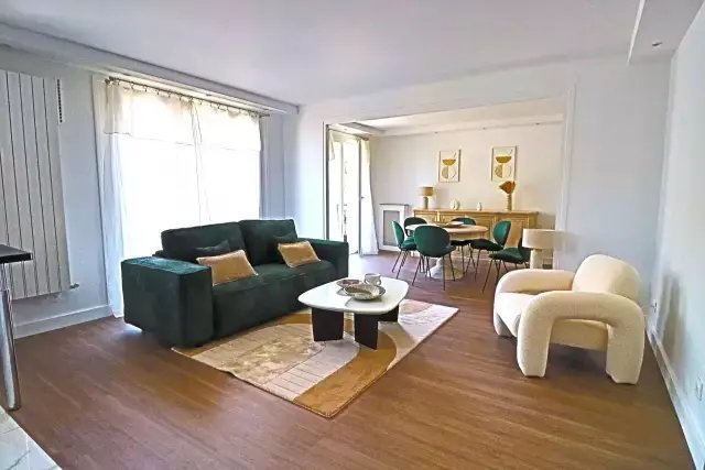 Apartment in Grange Aux Belles-Terrage, Paris 10e Arrondissement, Paris 4 - 16115850