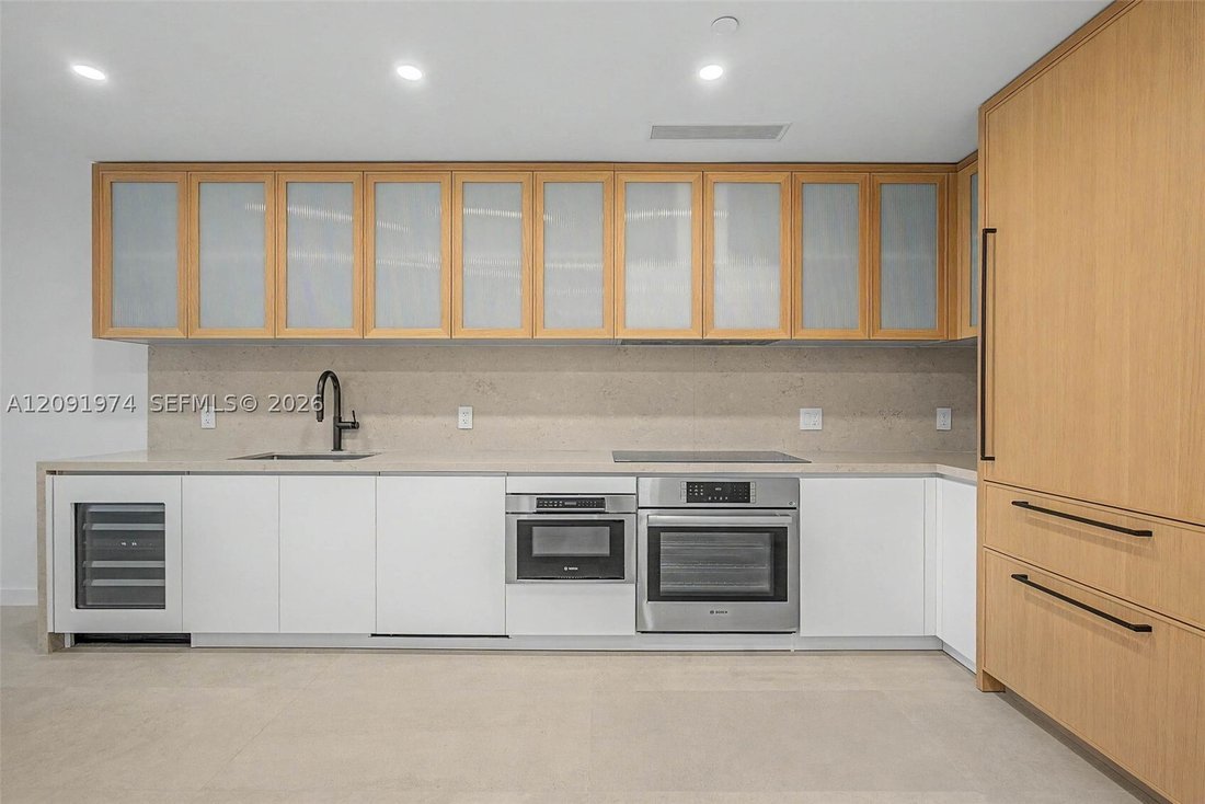 Condo in Miami, Florida, United States 4 - 18929699
