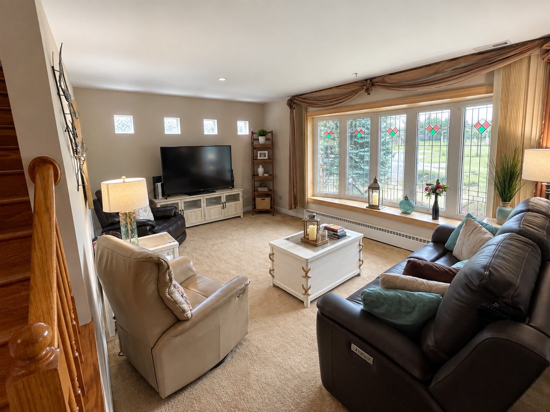 House in Des Plaines, Illinois, United States 2 - 18929736