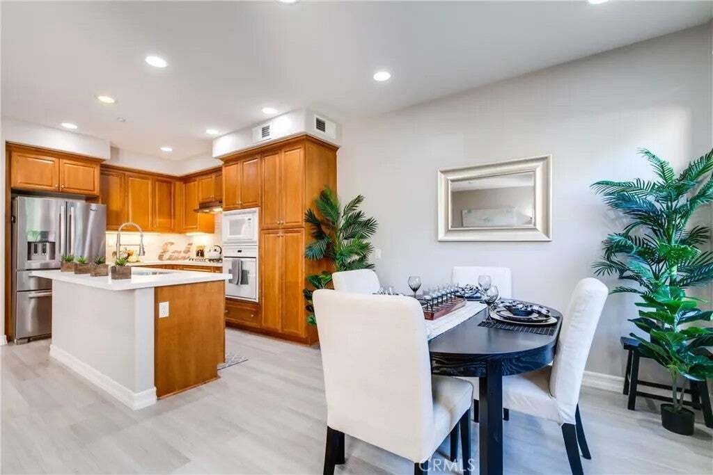 Condo in Irvine, California, United States 5 - 18928609