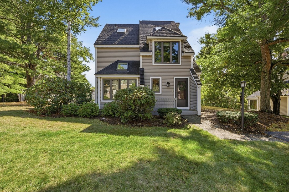 Condo in Laconia, New Hampshire, United States 1 - 18929476