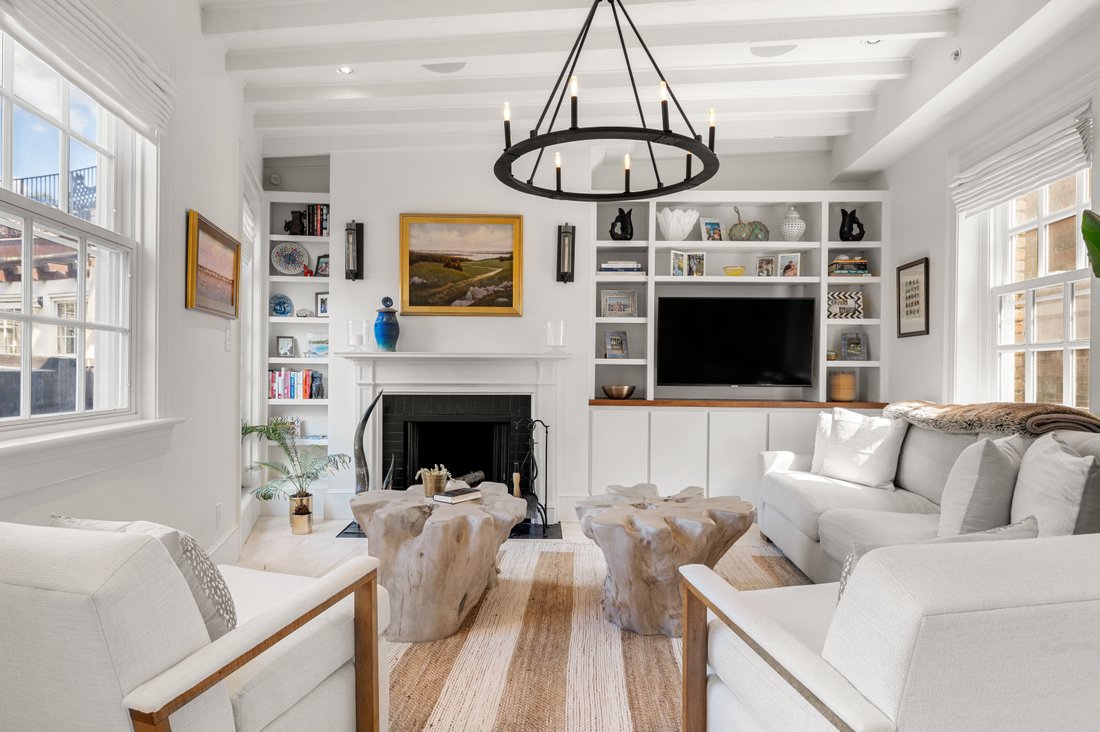 Condo in Boston, Massachusetts, United States 2 - 18929531