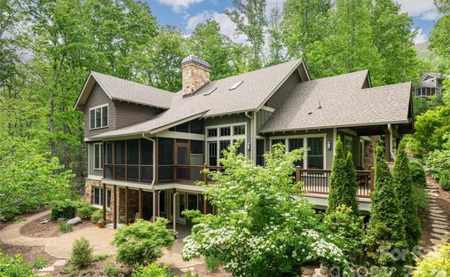 House in Fairview, North Carolina, United States 1