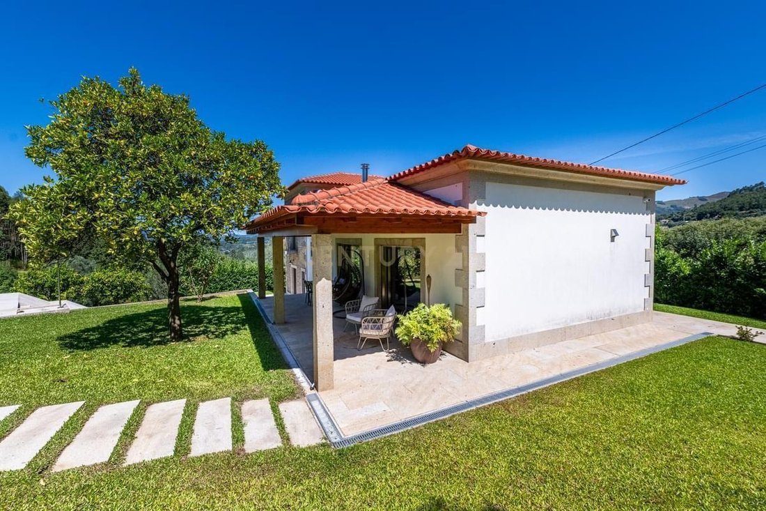 Villa in Santa Marta de Portuzelo, Viana do Castelo District, Portugal 3 - 18928885