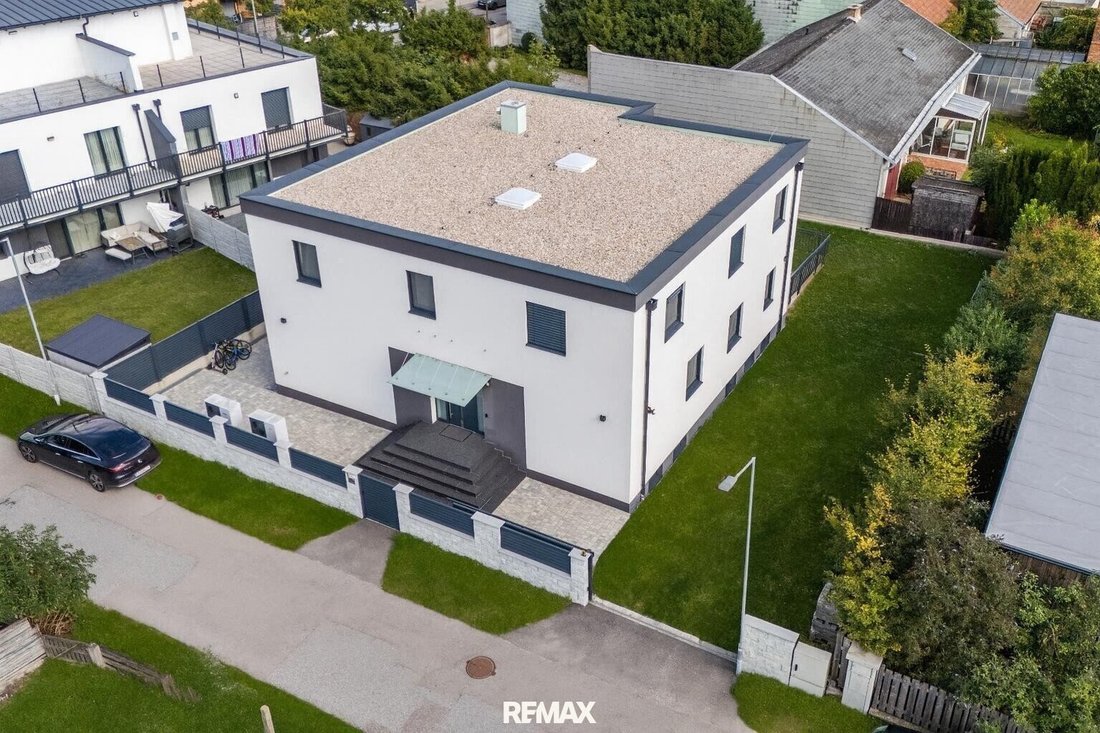 House in Schwechat, Lower Austria, Austria 1 - 18929940