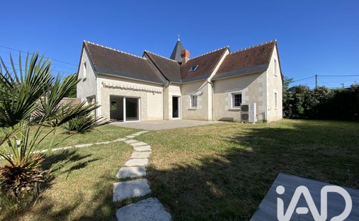 House in Esvres, Centre-Val de Loire, France 1