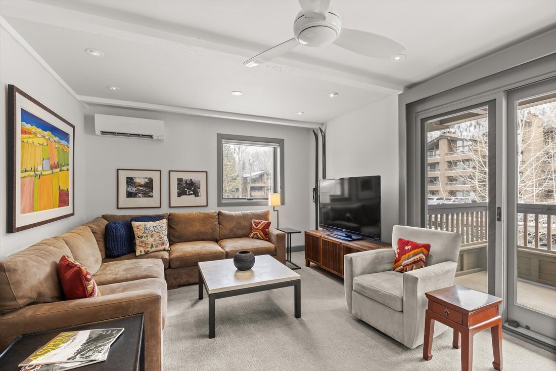 Condo in Aspen, Colorado, United States 1 - 18929471