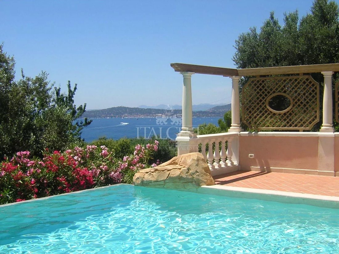 Villa in Cap-d'Ail, Provence-Alpes-Côte d'Azur, France 1 - 16884896