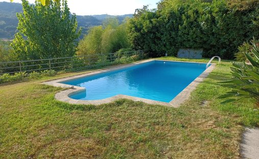 Finca in Vila Boa do Bispo, Porto District, Portugal 1