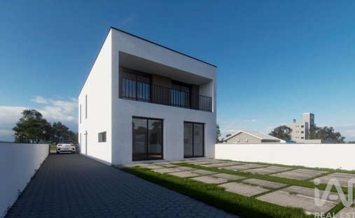 Townhouse in Gafanha da Nazare, Aveiro District, Portugal 1