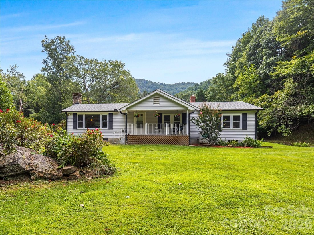 House in Asheville, North Carolina, United States 2 - 18929700
