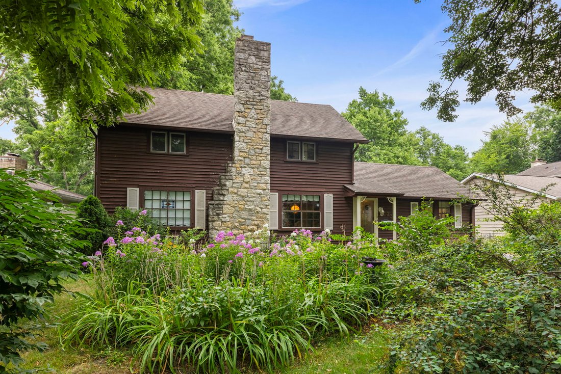 Land in Naperville, Illinois, United States 1 - 18929674