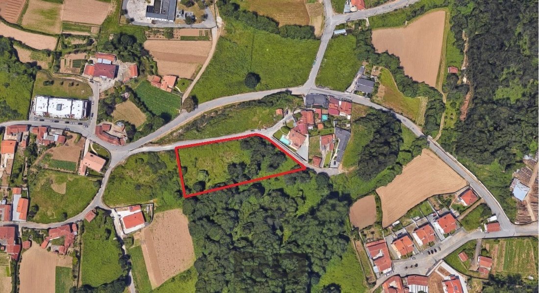 Land in Lobao, Giao, Louredo e Guisande, Aveiro District, Portugal 1 - 12920730