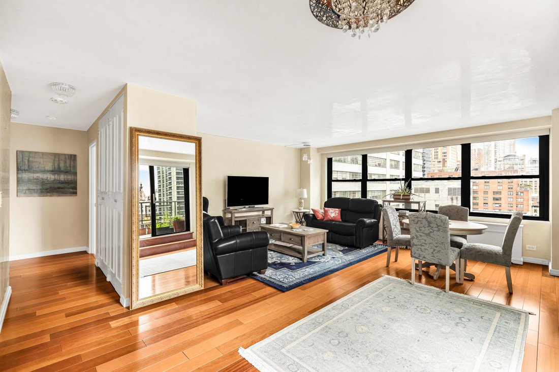 Co Op in New York, New York, United States 2 - 18929460